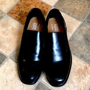 Mens loafer dress shoe
